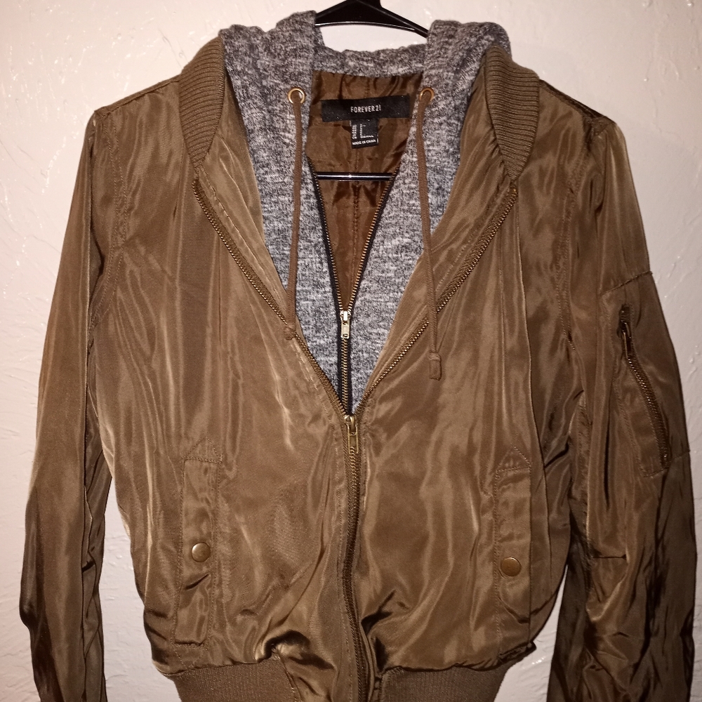 Forever 21 Women's Bomber Jacket, Olive Green, Size Small